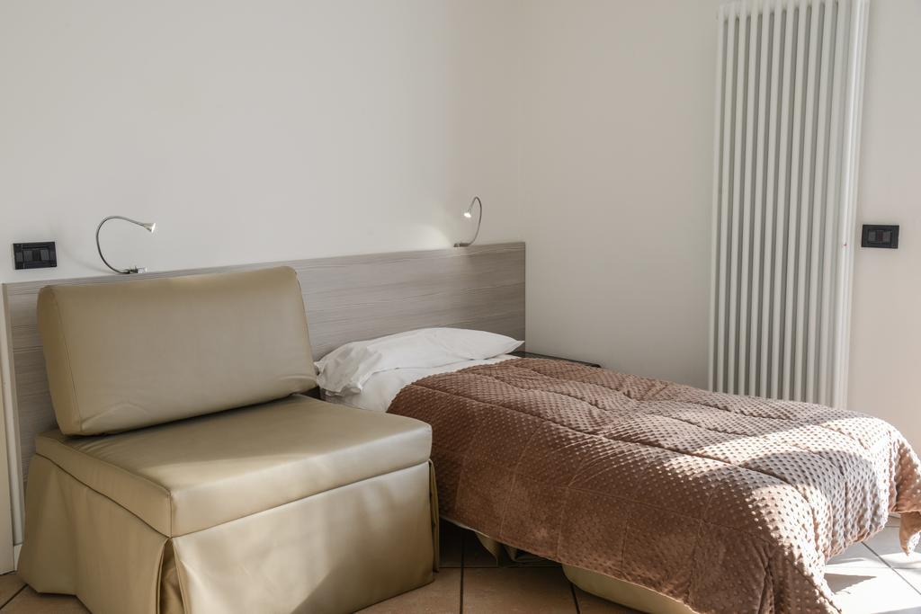 Residence Franca B&B Arco Pokój zdjęcie