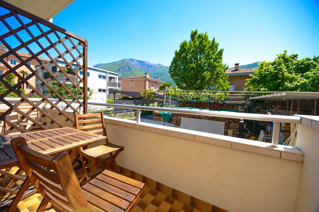 Residence Franca B&B Arco Zewnętrze zdjęcie