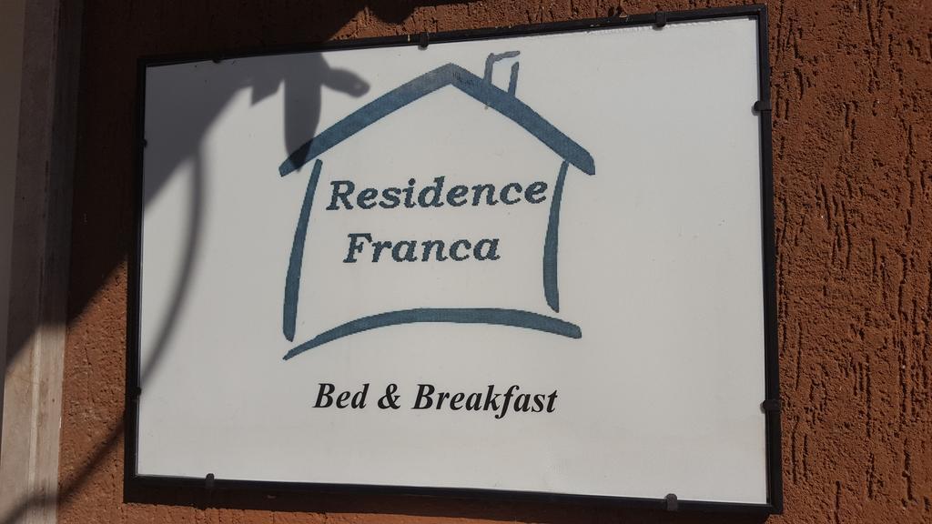 Residence Franca B&B Arco Zewnętrze zdjęcie