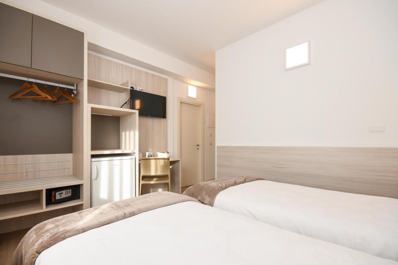 Residence Franca B&B Arco Zewnętrze zdjęcie