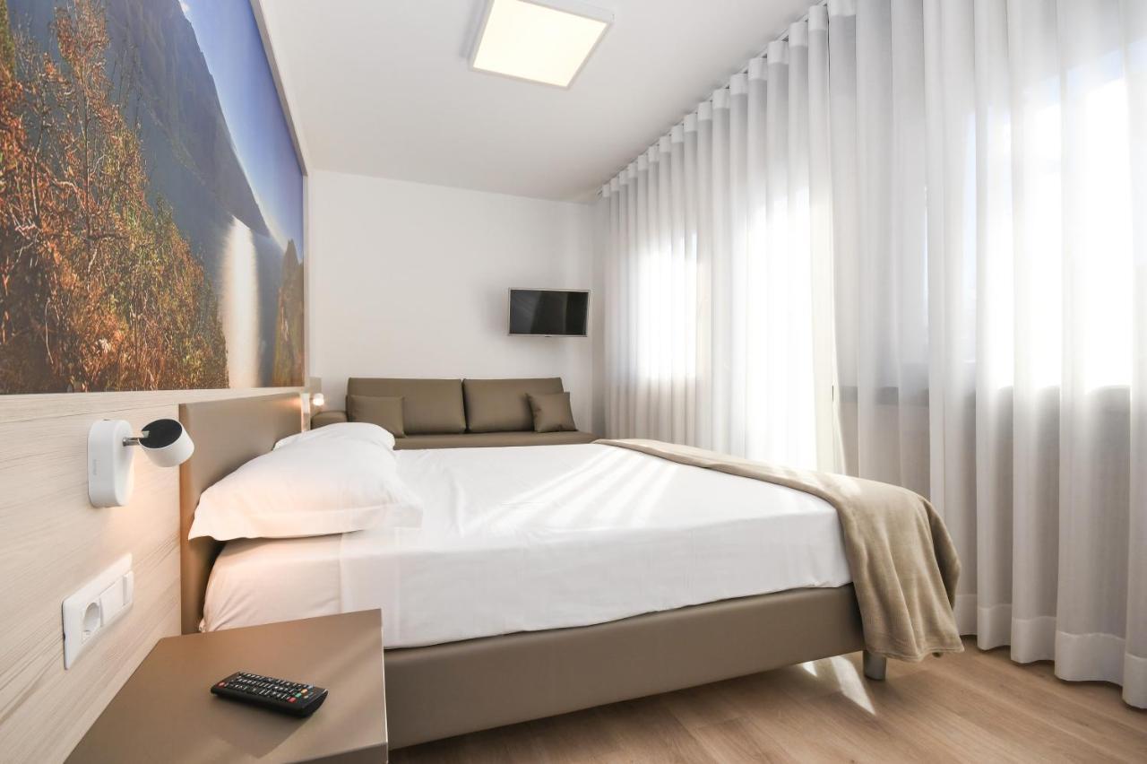 Residence Franca B&B Arco Zewnętrze zdjęcie
