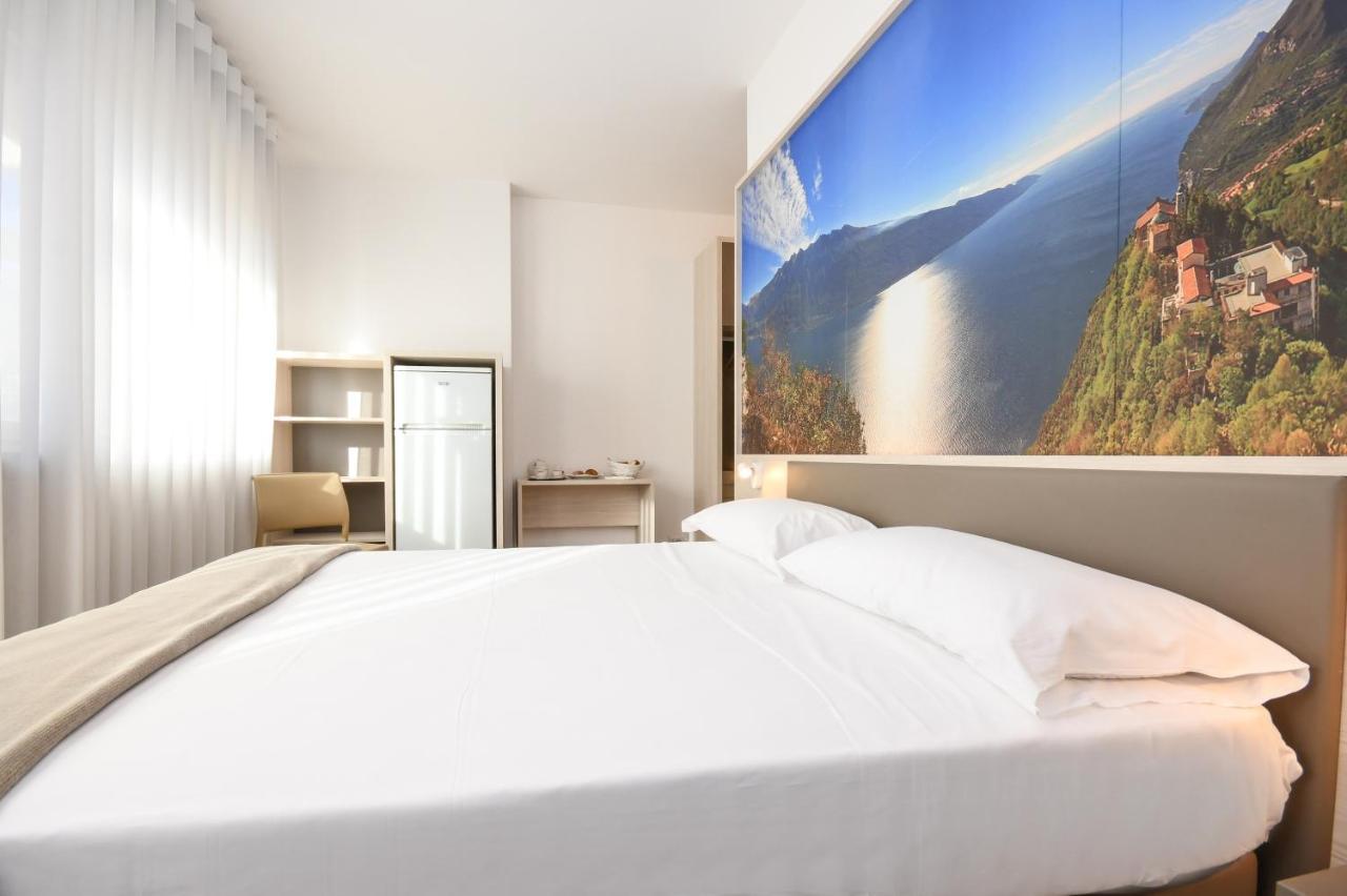 Residence Franca B&B Arco Zewnętrze zdjęcie